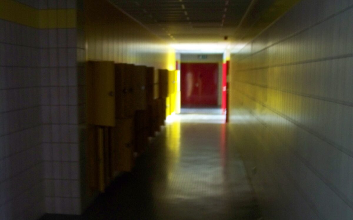 Leighton 051 Leighton 051