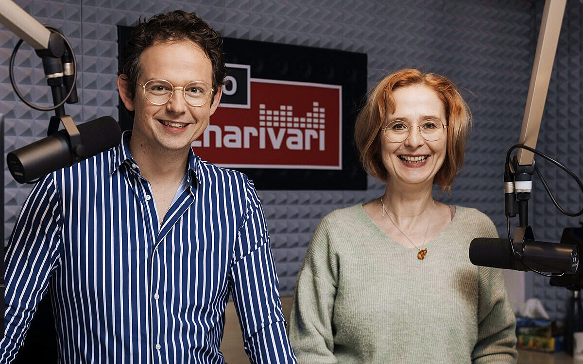 Timeline Morningshow Studio Monique Andre lachen Timeline Morningshow Studio Monique Andre lachen