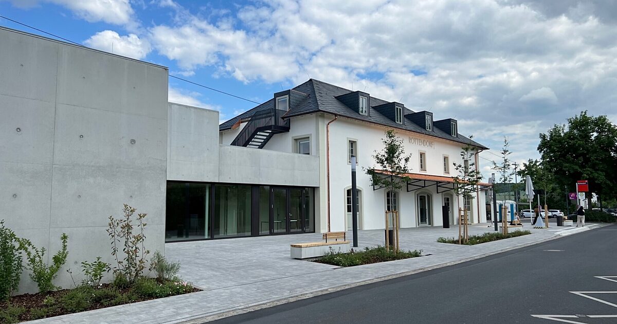 Rottendorf Eröffnung des neuen… Radio Charivari Würzburg