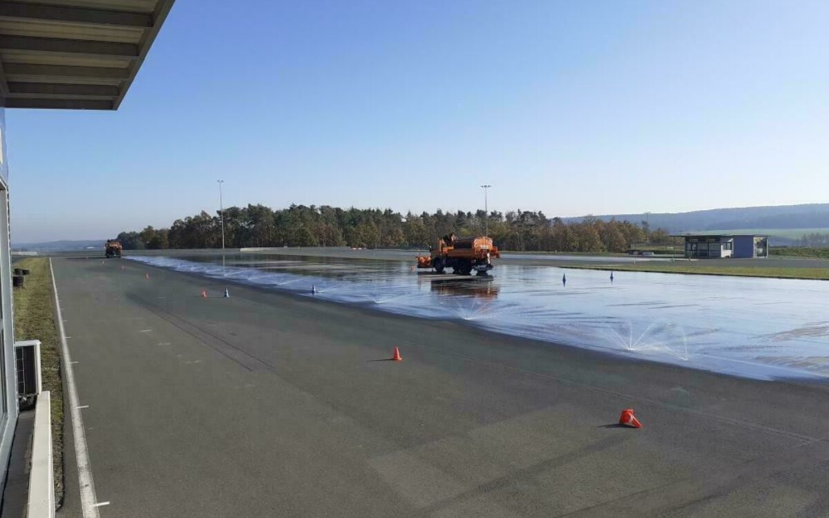1606130388fahrsicherheitstraining stadtreiniger wr foto philipp kuhn 1606130388fahrsicherheitstraining stadtreiniger wr foto philipp kuhn