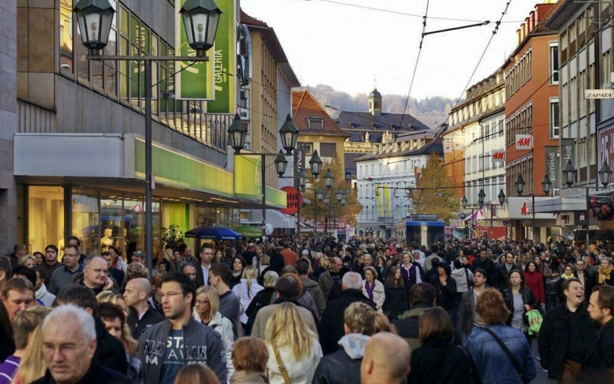 1606672593foto wrrzburg macht spar innenstadt 1606672593foto wrrzburg macht spar innenstadt