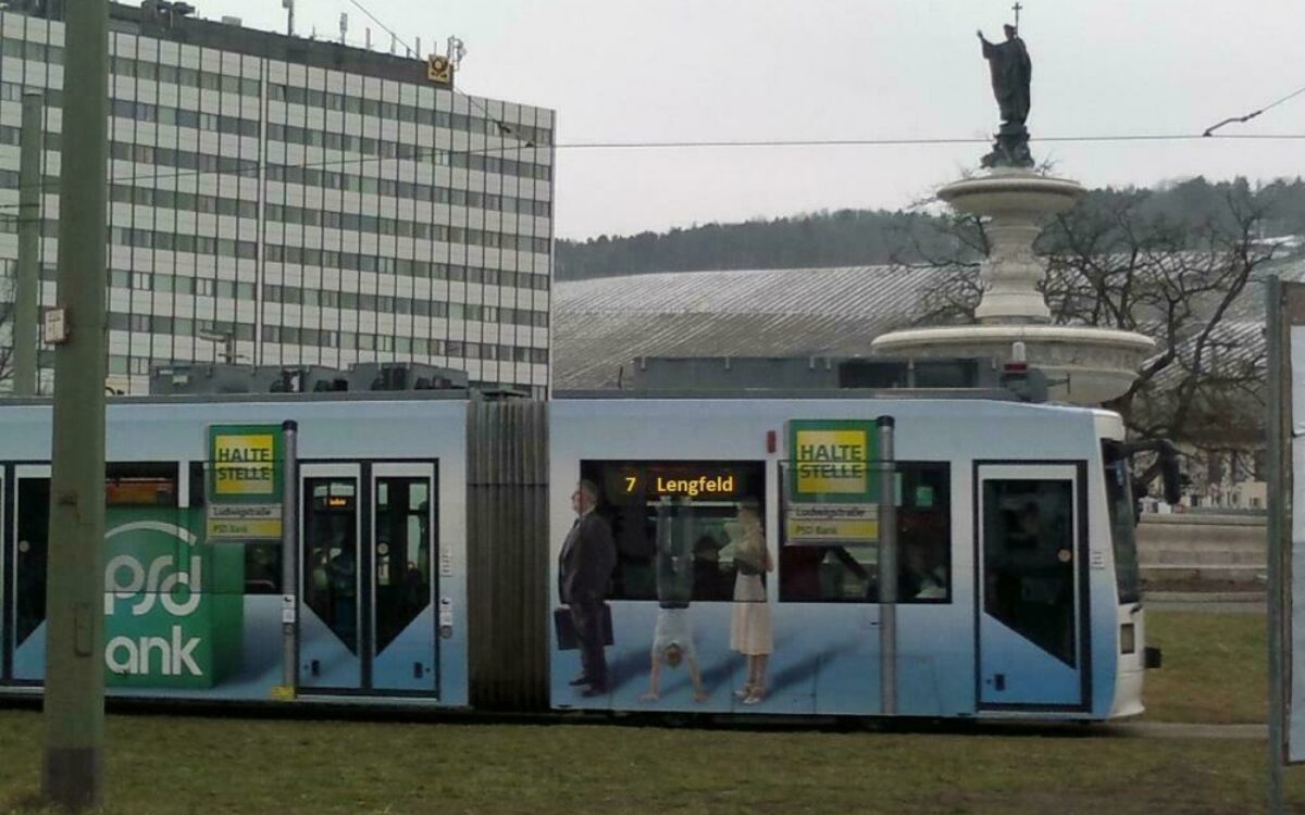 1606824426fotomontage linie 7 1606824426fotomontage linie 7