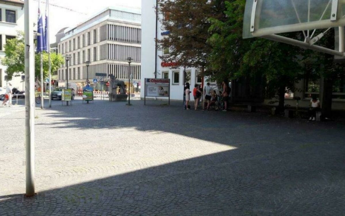 16118935001611741895wrrzburg paradeplatz post foto fh 16118935001611741895wrrzburg paradeplatz post foto fh