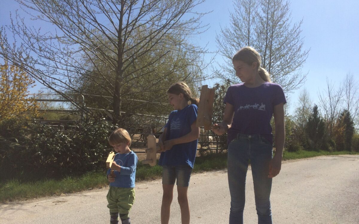 Klappern und Ratschen an Ostern Klappern und Ratschen an Ostern