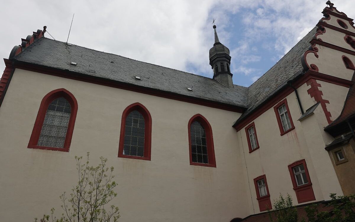Pfarrkirche Sankt Georg in Tückelhausen Pfarrkirche Sankt Georg in Tückelhausen
