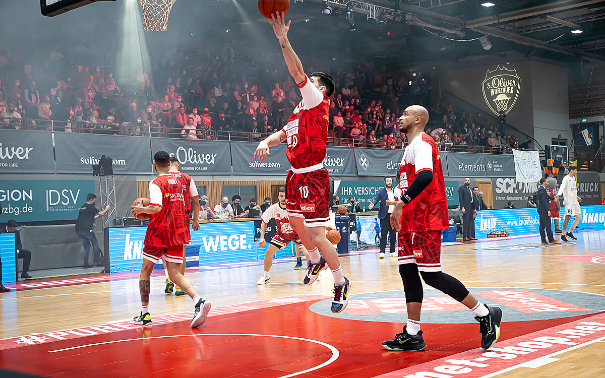 2022 04 23 s Oliver Baskets 10 2022 04 23 s Oliver Baskets 10