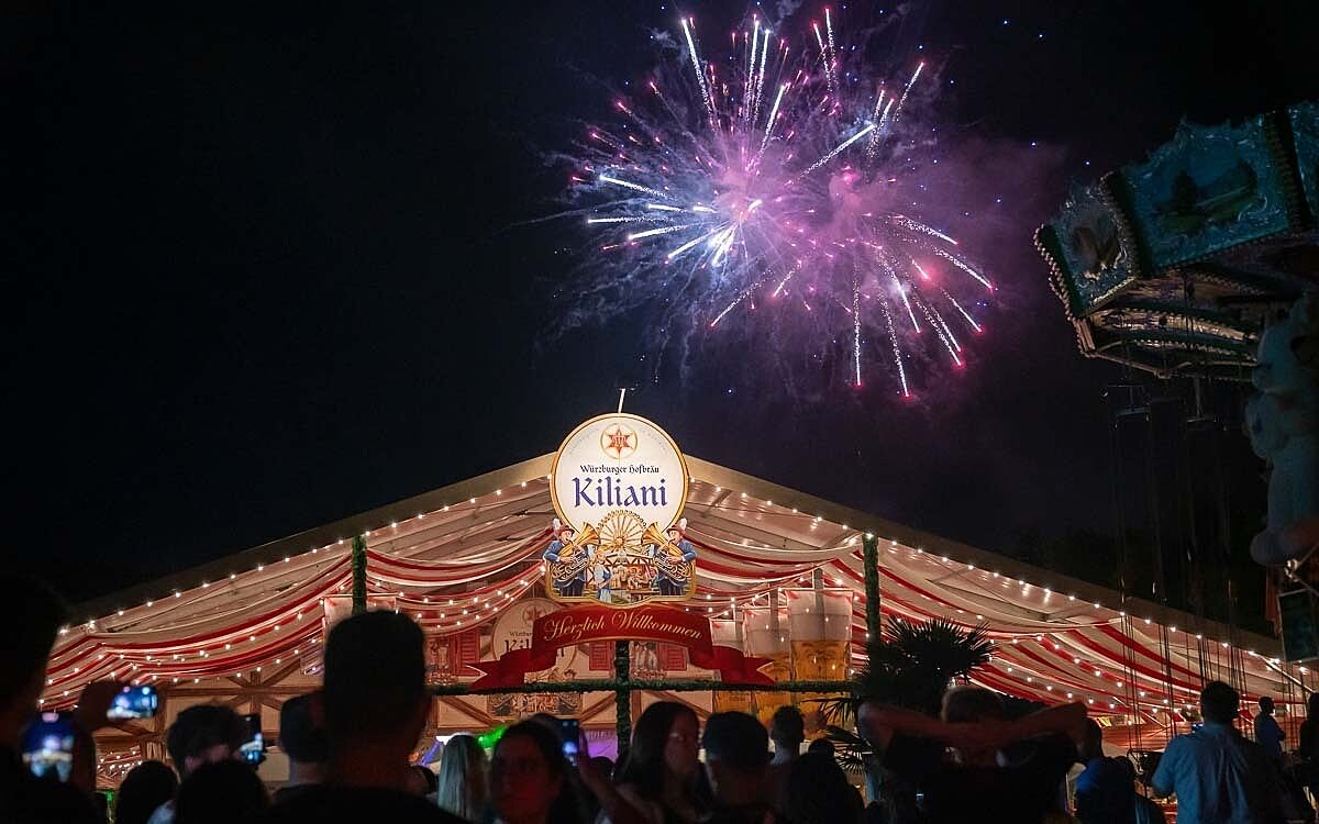 230716 Kiliani feuerwerk 12 230716 Kiliani feuerwerk 12