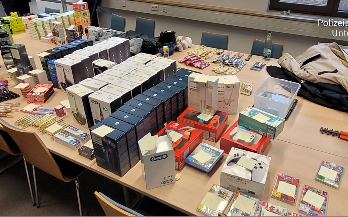 Sichergestelltes Diebesgut in Frickenhausen 2 Sichergestelltes Diebesgut in Frickenhausen 2