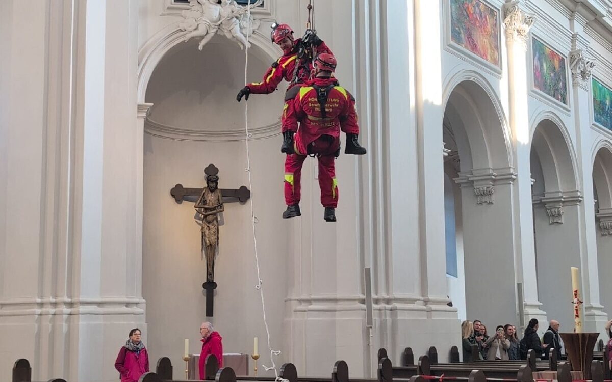Hoehenrettung Wuerzburg 1 Hoehenrettung Wuerzburg 1