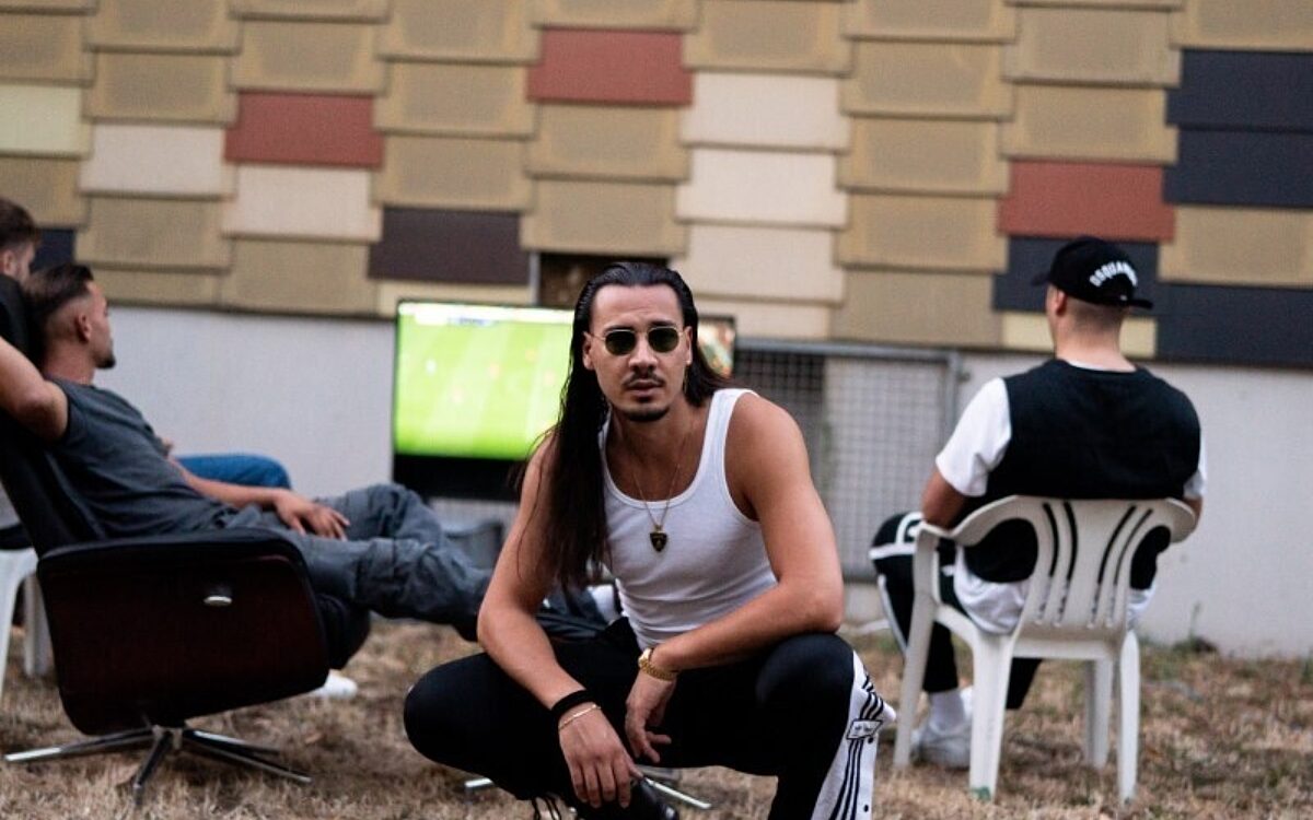 Apache 207 Credit Paul Wessling Apache 207 Credit Paul Wessling