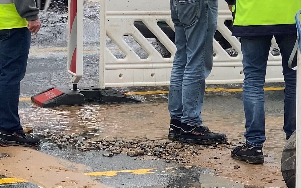 Bahnhofstrasse Wasserrohrbruch Bahnhofstrasse Wasserrohrbruch