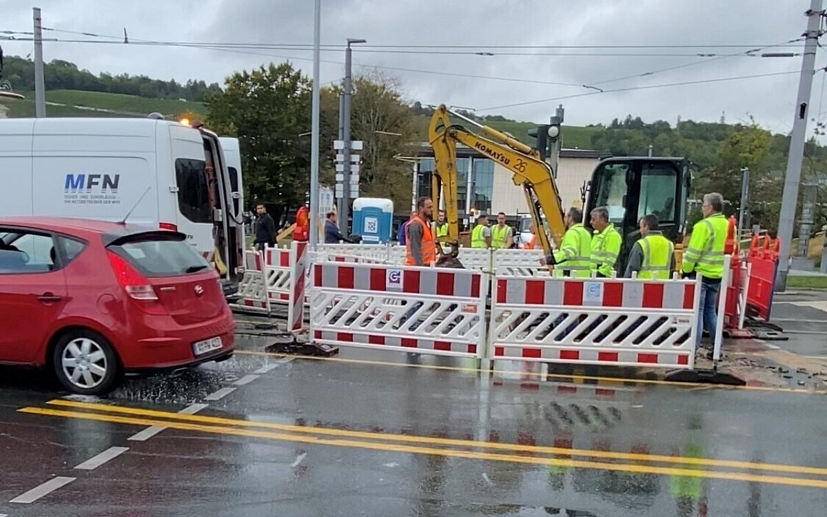 Bauarbeiten Bahnhofsstrasse Wasserrohrbruch Bauarbeiten Bahnhofsstrasse Wasserrohrbruch