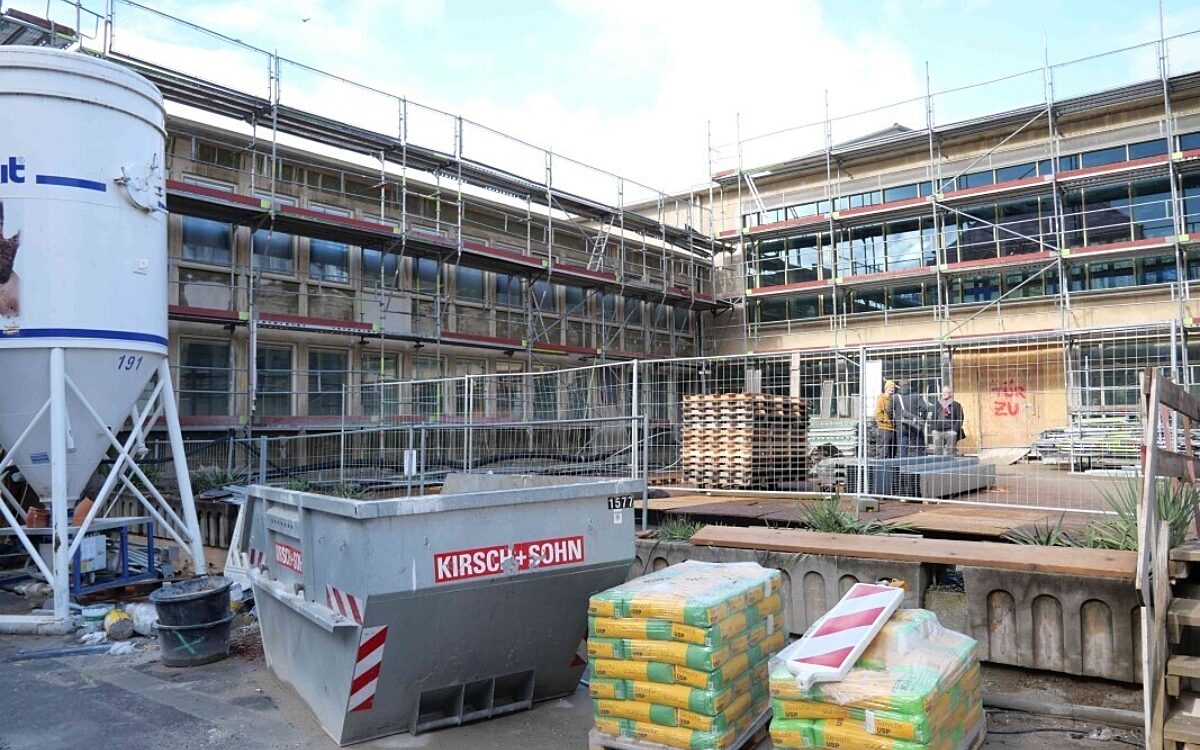 Baustelle kuenftige Sing und Musikschule ehemalige Mozartschule by Christian Schuster Baustelle kuenftige Sing und Musikschule ehemalige Mozartschule by Christian Schuster