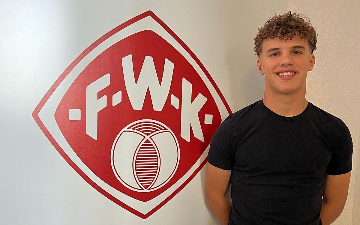 Bennet Knaus Neuzugang Wuerzburger Kickers Bennet Knaus Neuzugang Wuerzburger Kickers