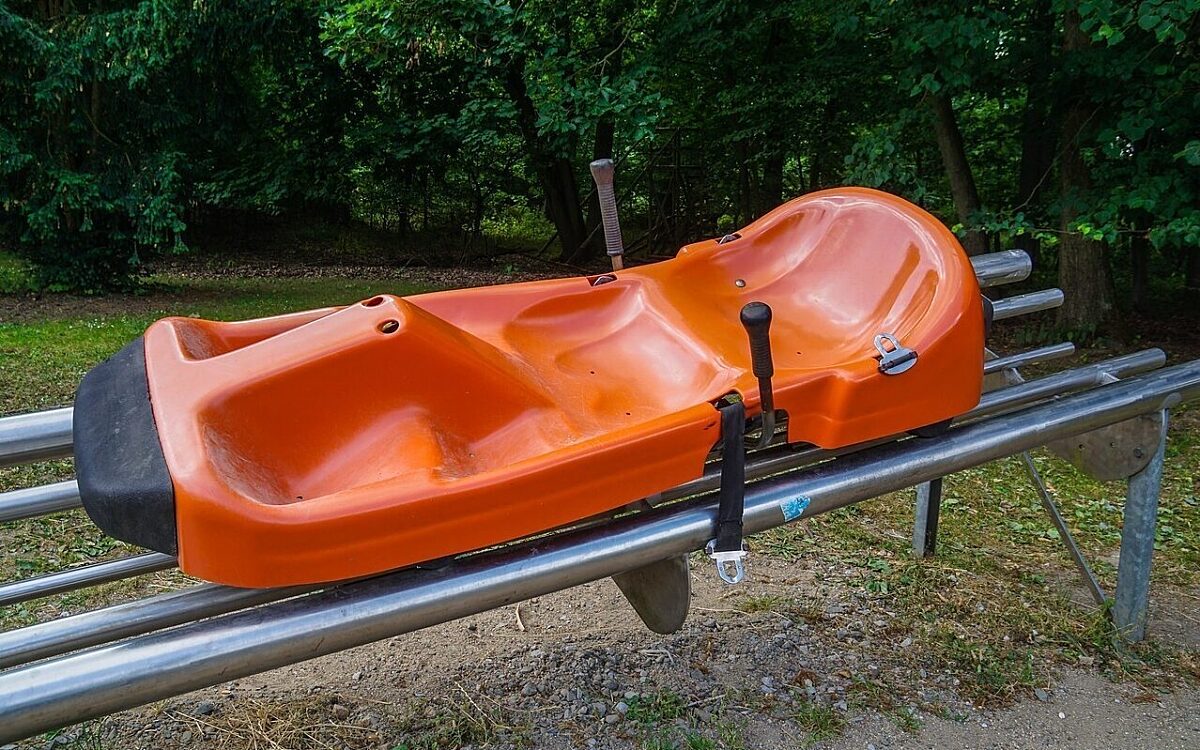 Ein Bobschlitten zum Rodeln Ein Bobschlitten zum Rodeln