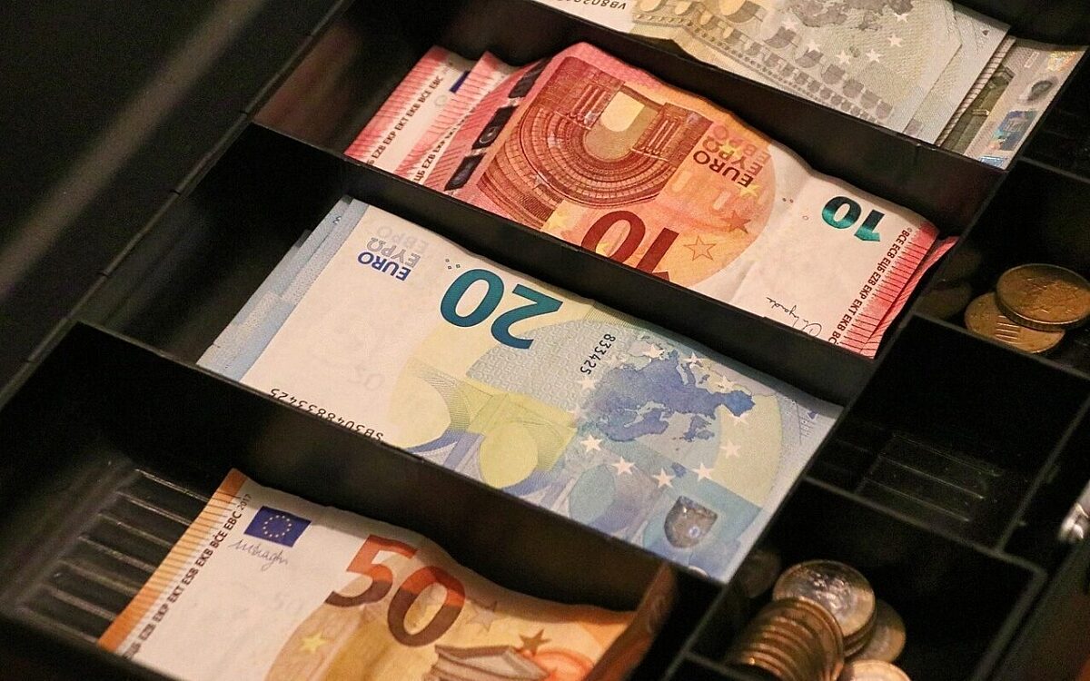 Eine Kasse Geld Kassenschublade Eine Kasse Geld Kassenschublade