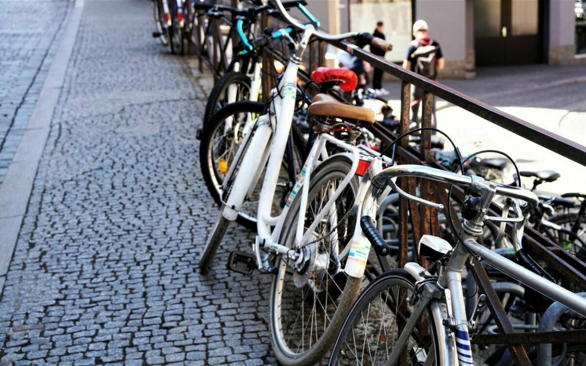 Fahrraeder Mainbruecke Wuerzburg Fahrraeder Mainbruecke Wuerzburg