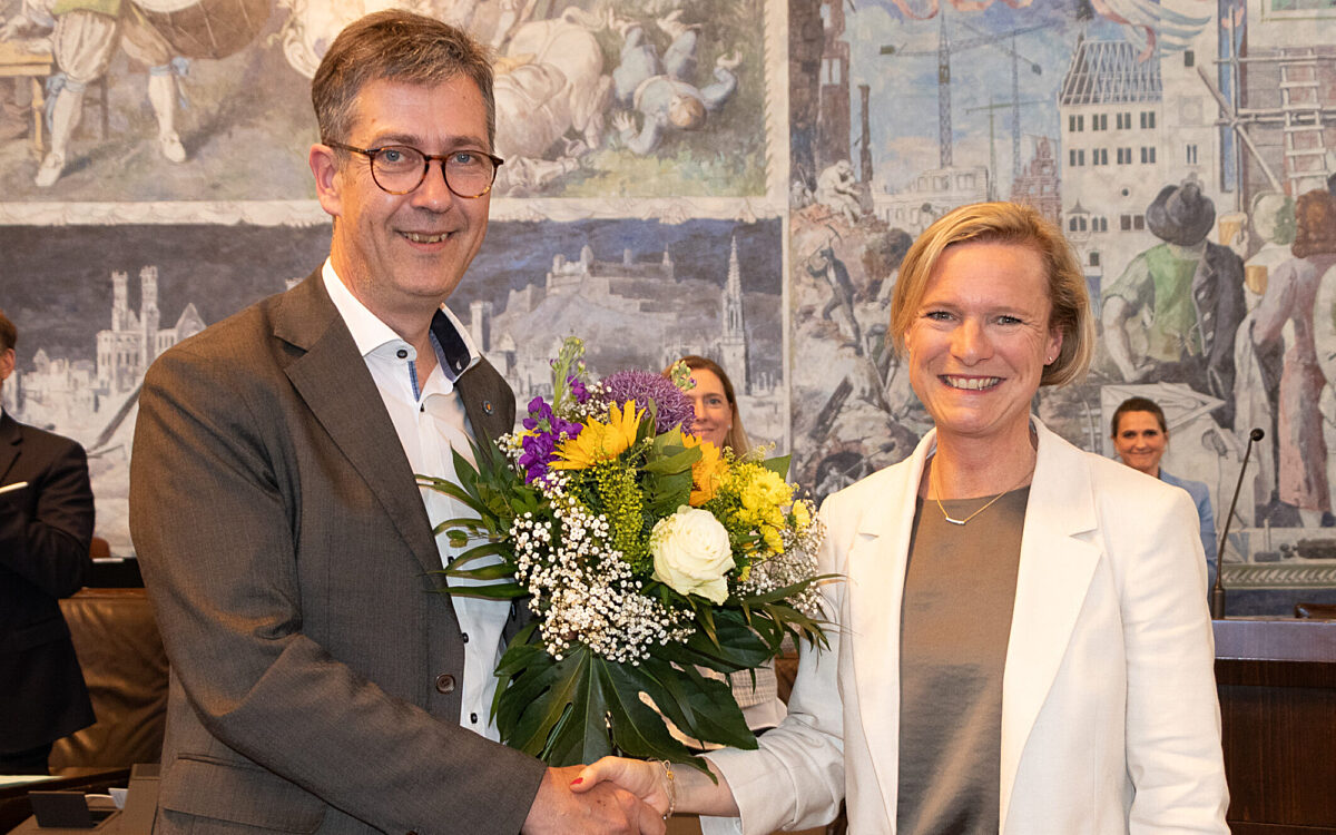 Finanzreferentin Beate Gross Finanzreferentin Beate Gross