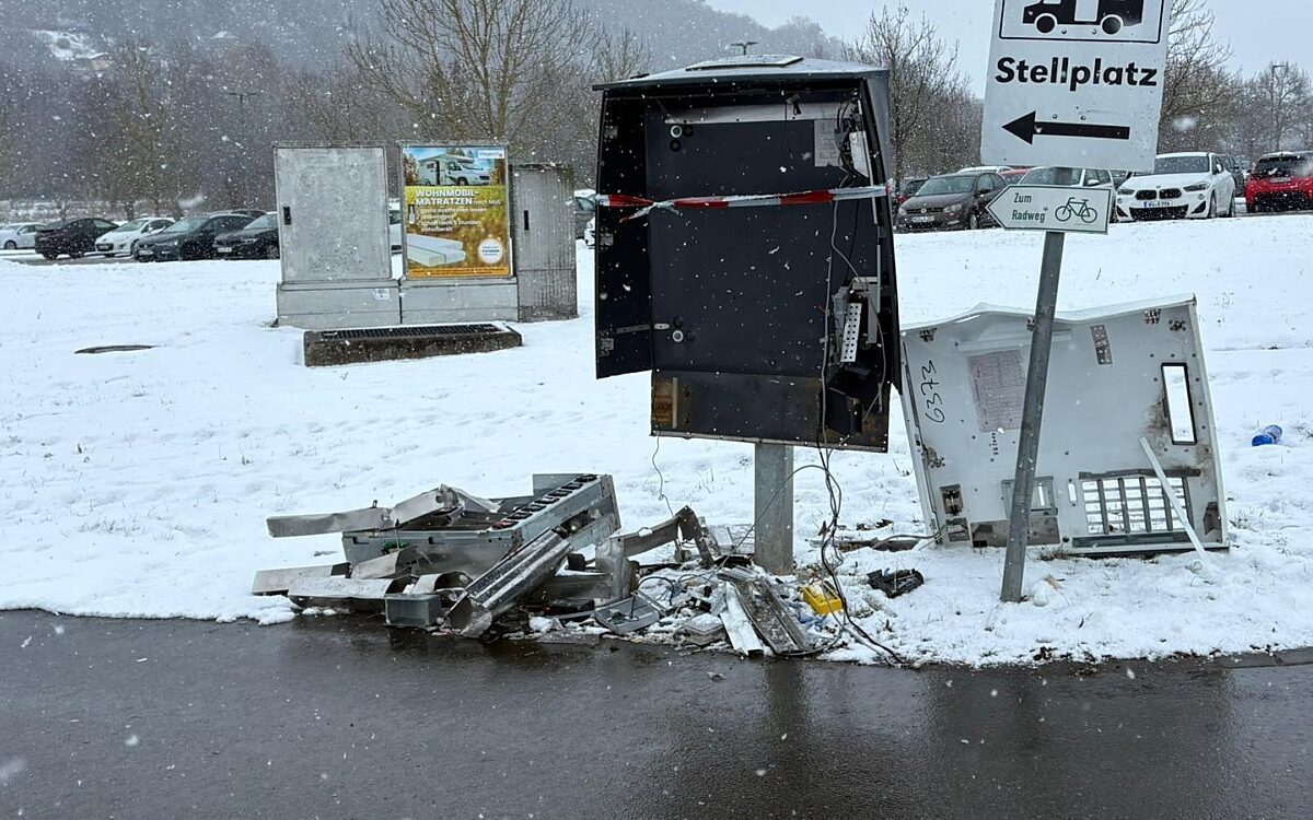 Gesprengter Zigarettenautomat in Eibelstadt