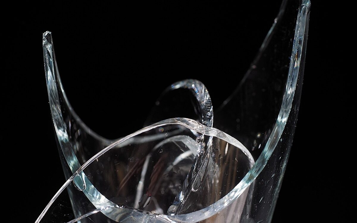 Glasscherbe pixabay 1280 Glasscherbe pixabay 1280