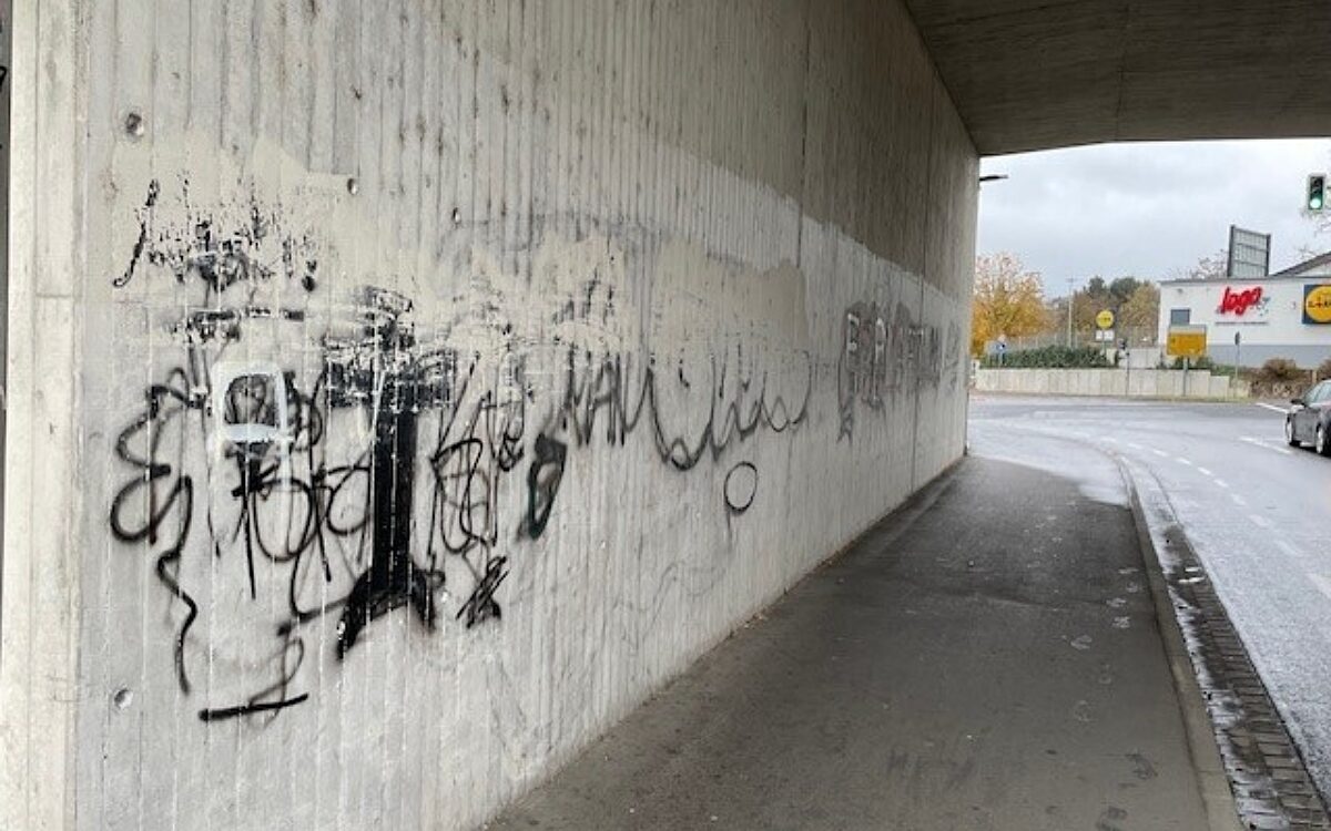 Graffiti in KT Graffiti in KT