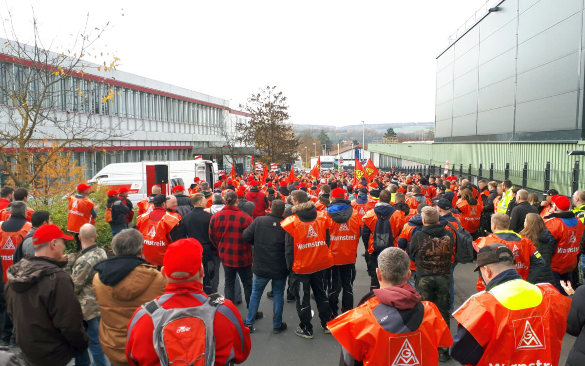 IG Metall Warnstreik am 15 11 2022 in Marktheidenfeld bearbeitet IG Metall Warnstreik am 15 11 2022 in Marktheidenfeld bearbeitet