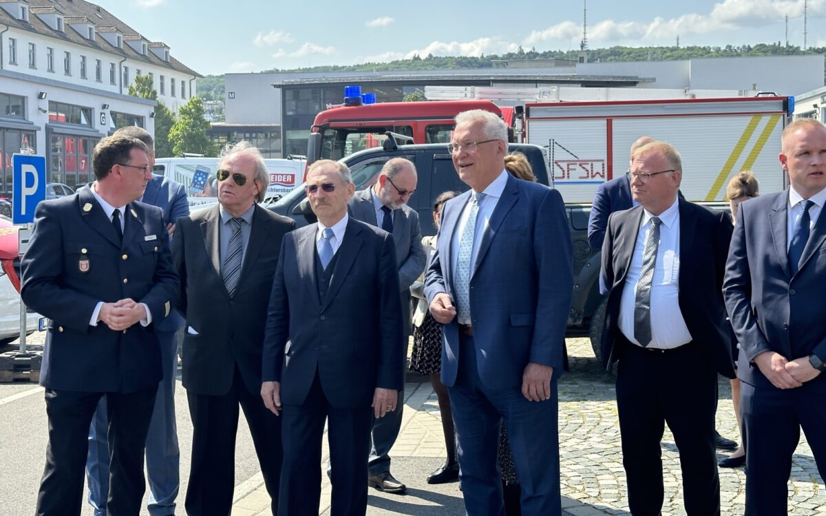 Joachim Herrmann mit Sandor Pinter in Würzburg Joachim Herrmann mit Sandor Pinter in Würzburg