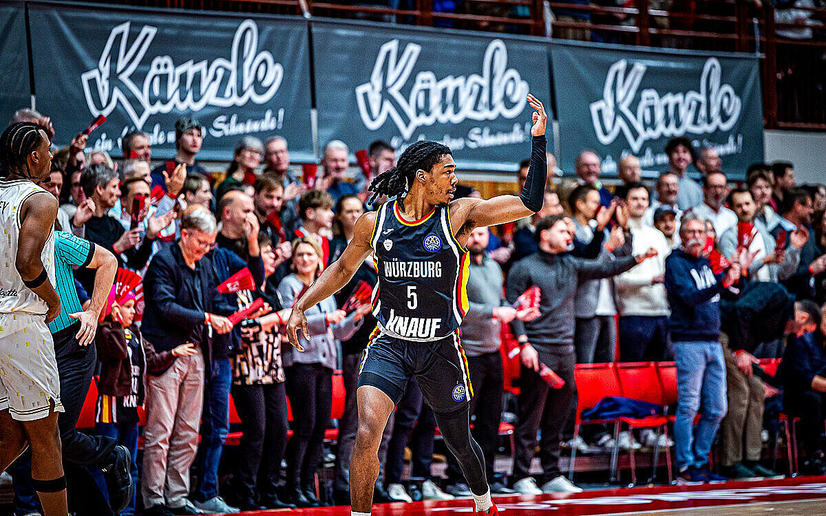 Marcus Carr Spieler Fitness First Wuerzburg Baskets 2026