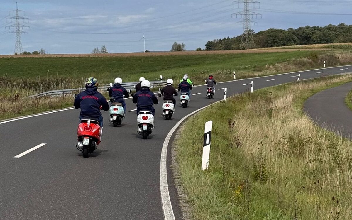 Mee Vespen 3 Mee Vespen 3