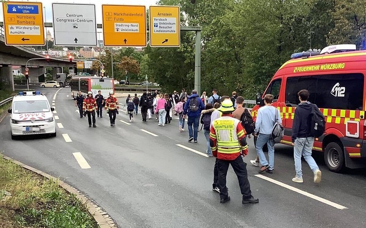 Qualmender Bus B19 Wuerzburg Qualmender Bus B19 Wuerzburg