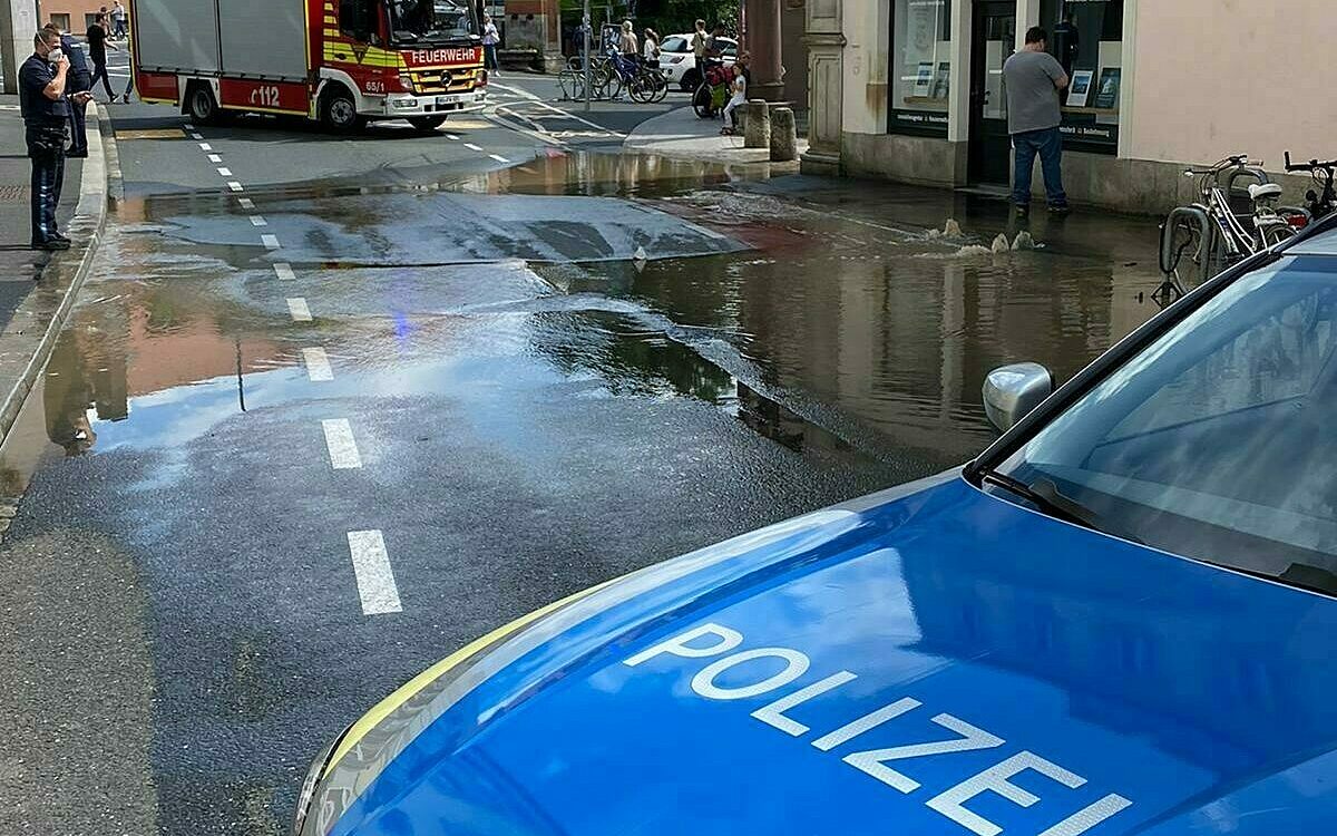 Rohrbruch Zeller Strasse 1 Rohrbruch Zeller Strasse 1