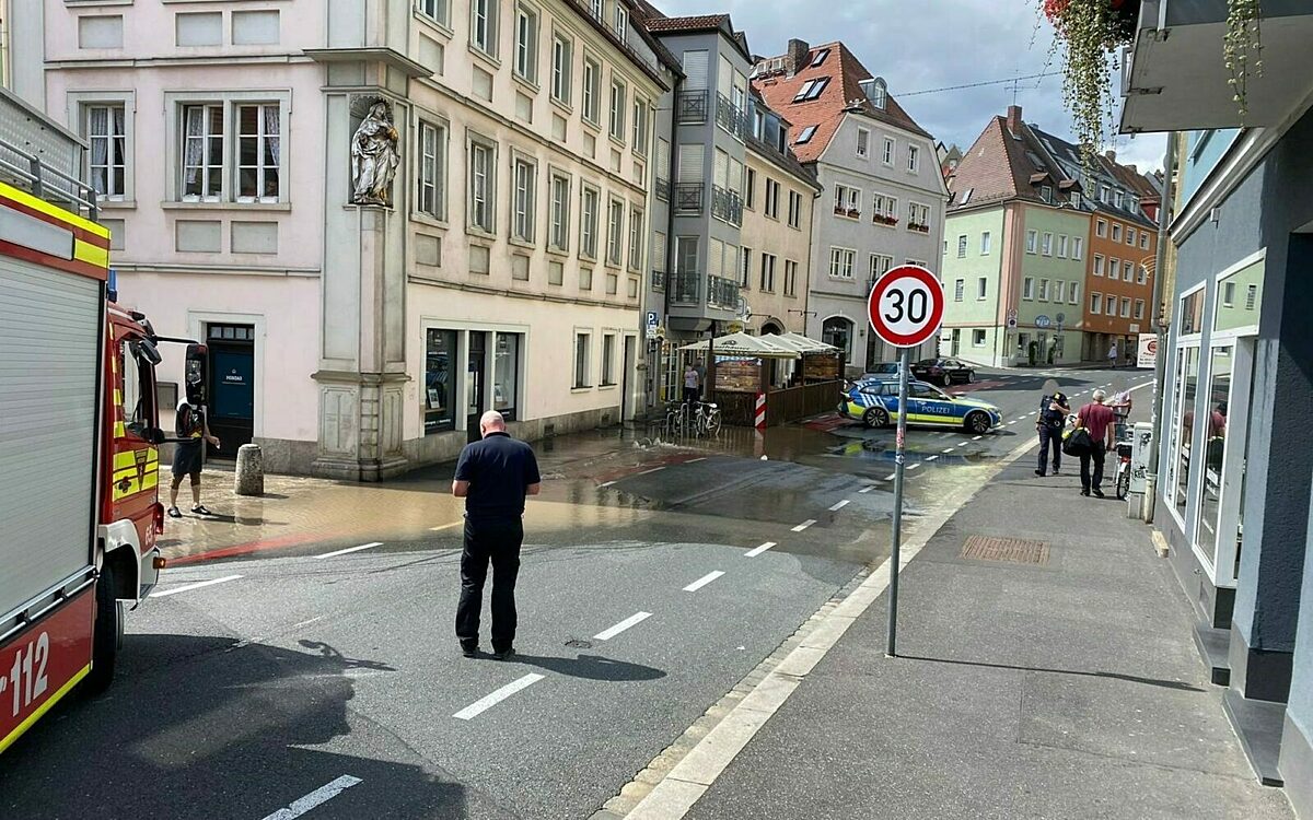 Rohrbruch Zeller Strasse 2 Rohrbruch Zeller Strasse 2