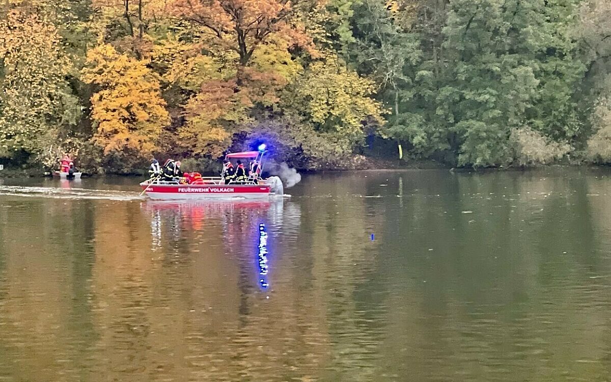 Schwerverletzter aus Dschungelpfad gerettet 2 Schwerverletzter aus Dschungelpfad gerettet 2