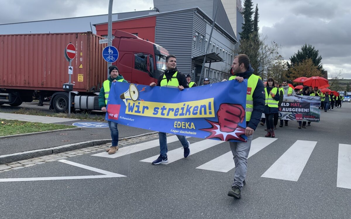 Streik vor Edeka Streik vor Edeka