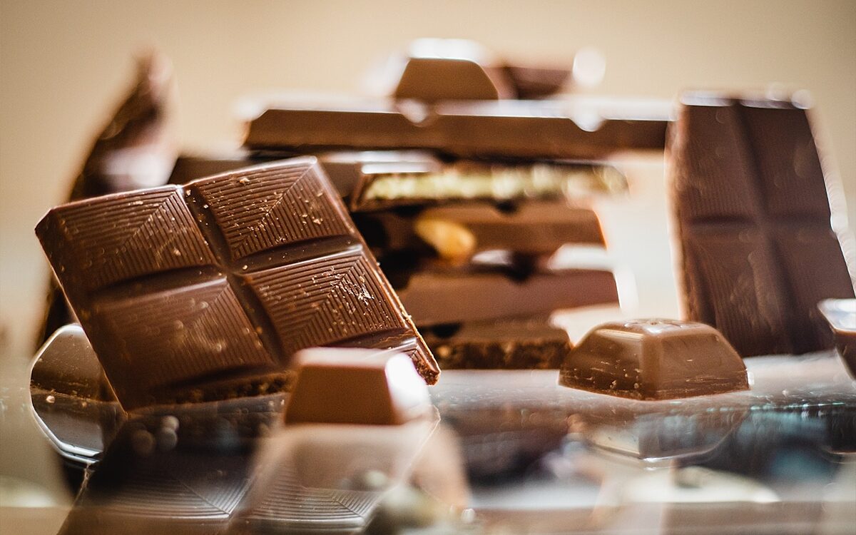 Verschiedene Schokoladenstuecke Verschiedene Schokoladenstuecke