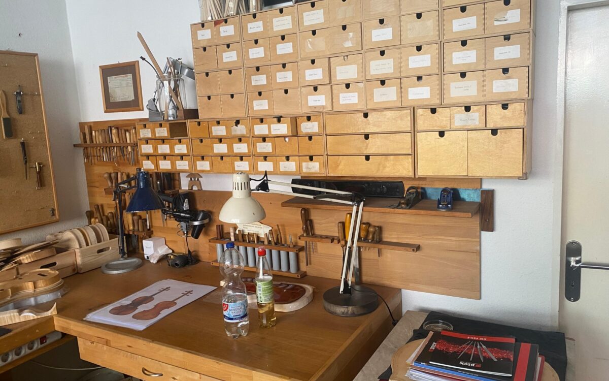 Geigenbauer 2 Geigenbauer 2