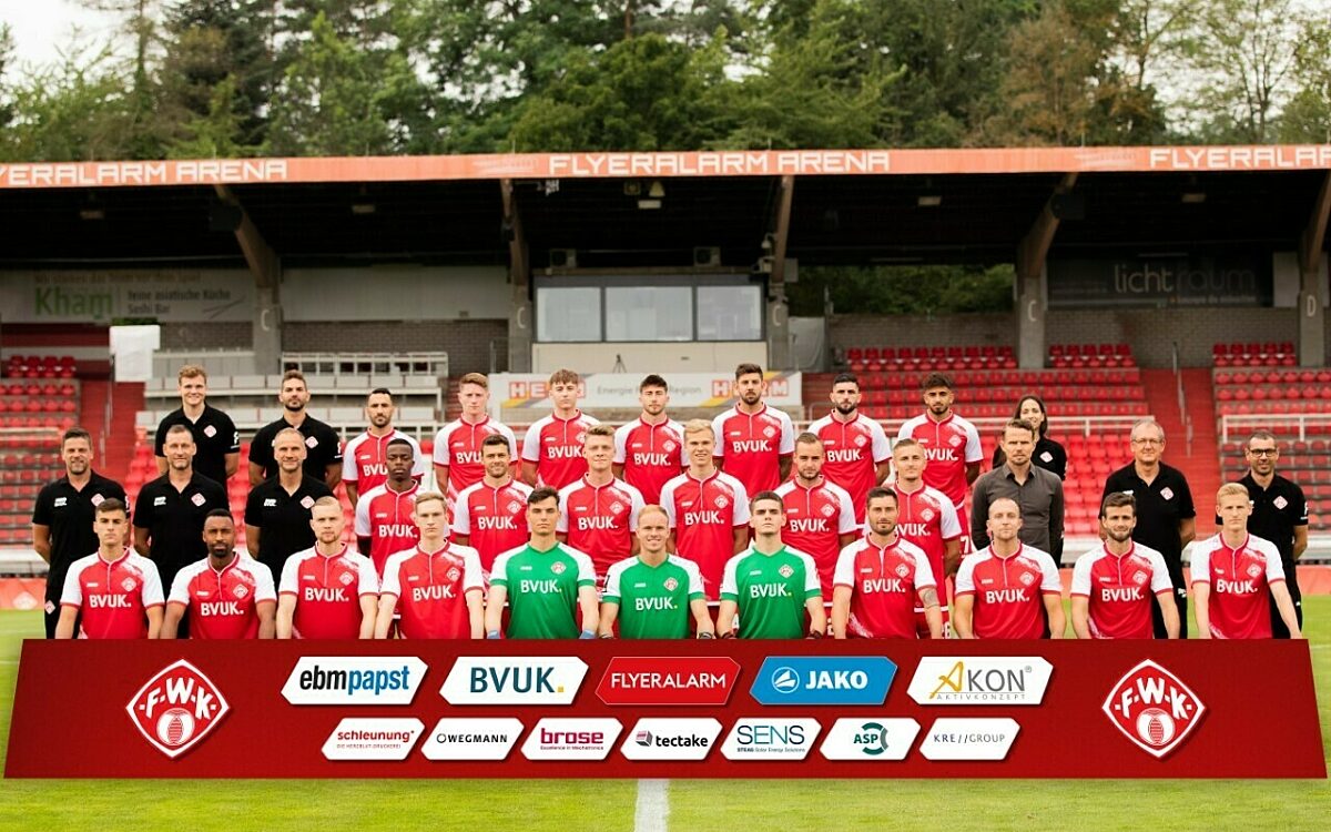Wuerzburger Kickers Team 2021 22 vorab Foto Wuerzburger Kickers Wuerzburger Kickers Team 2021 22 vorab Foto Wuerzburger Kickers