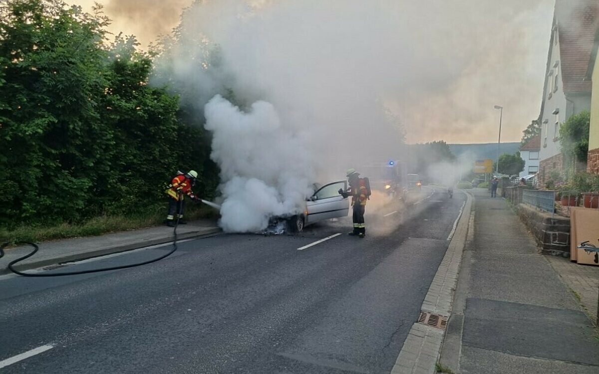 Ein Auto ist in Lohr ausgebrannt Ein Auto ist in Lohr ausgebrannt