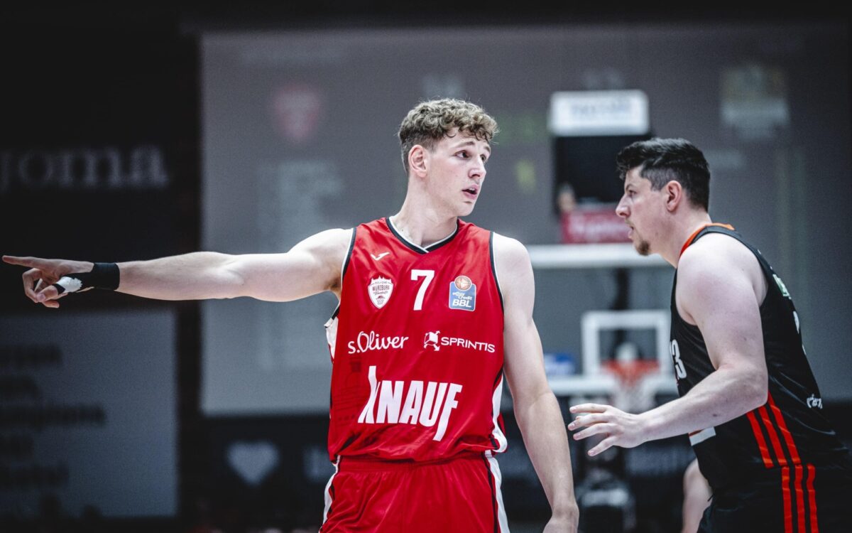 Baskets hannes steinbach Baskets hannes steinbach