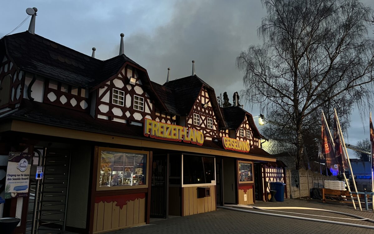 Großbrand im Freizeitland Geiselwind Großbrand im Freizeitland Geiselwind