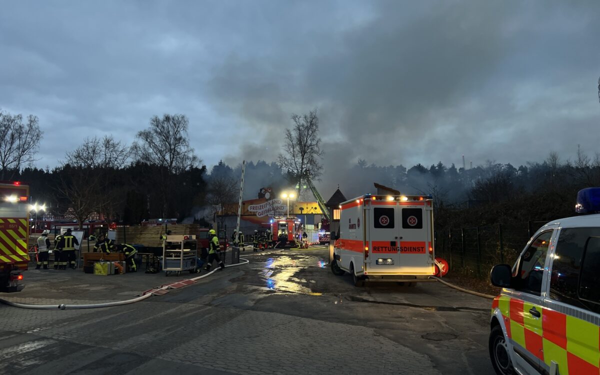 Großbrand im Freizeitland Geiselwind Großbrand im Freizeitland Geiselwind