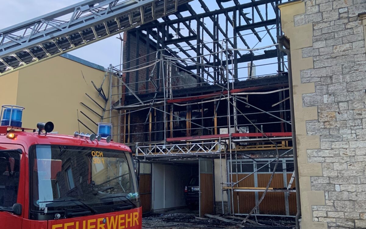 Bilder vom Brand zweier Ställe und eines Wohnhauses in Zeubelried Bilder vom Brand zweier Ställe und eines Wohnhauses in Zeubelried