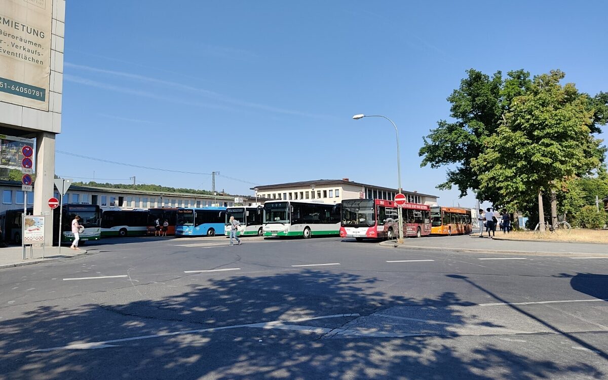 Der Busbahnhof in Würzburg Der Busbahnhof in Würzburg