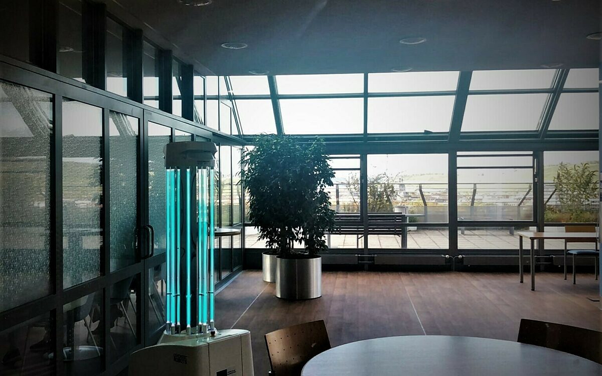 Der neue Desinfektionsroboter im Missio Der neue Desinfektionsroboter im Missio