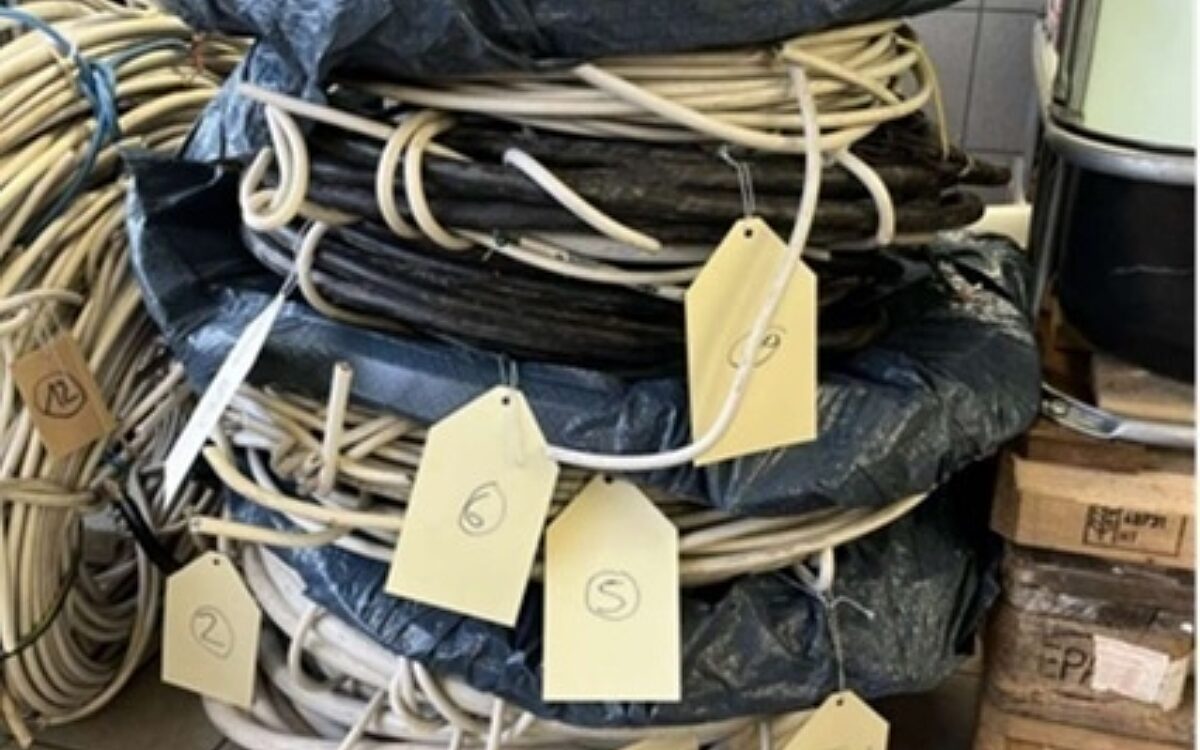 Die geklauten Kupferkabel 1 Die geklauten Kupferkabel 1