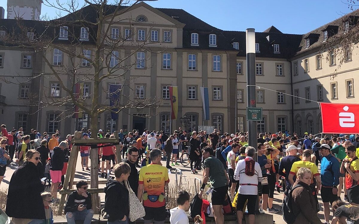 Der Start des Gedächtnislaufs 2023 Der Start des Gedächtnislaufs 2023