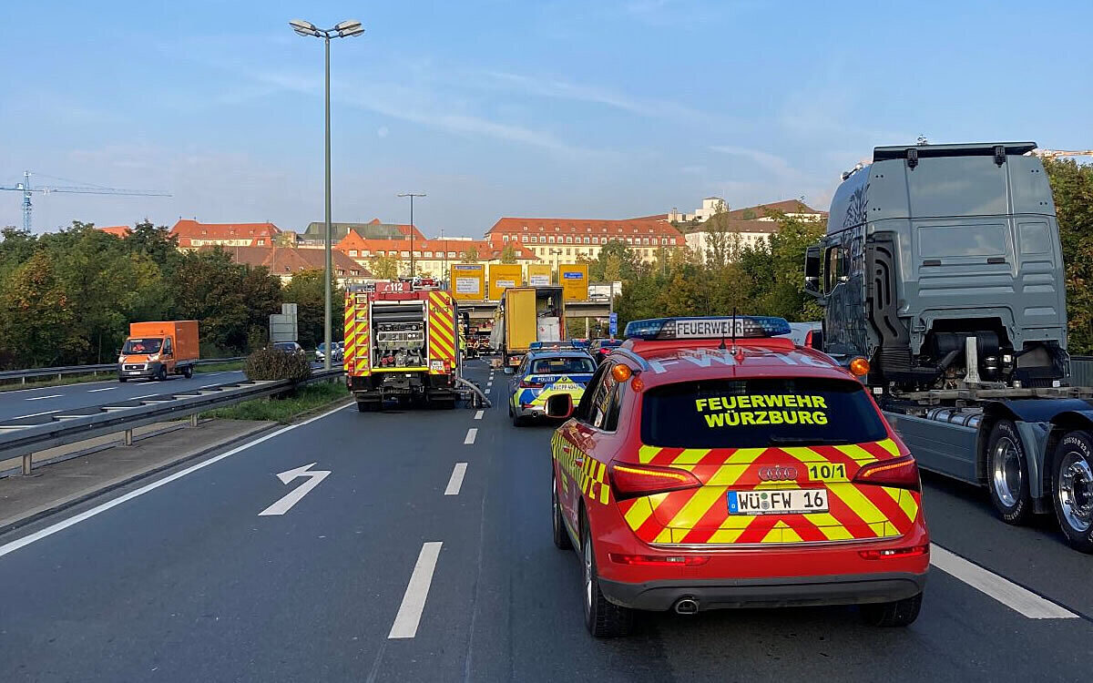Ein Gefahrguteinsatz am Würzburger Greinbergknoten Ein Gefahrguteinsatz am Würzburger Greinbergknoten