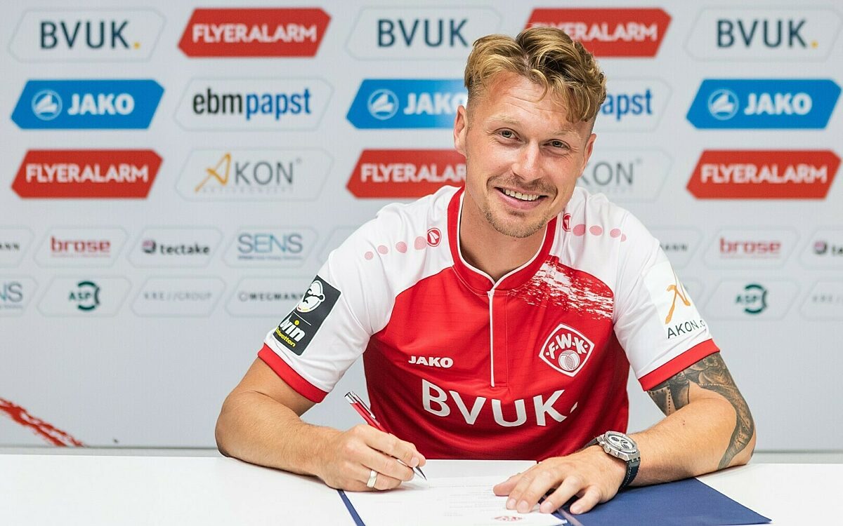 Kickers Neuzugang Stürmer Marvin Pourié Kickers Neuzugang Stürmer Marvin Pourié