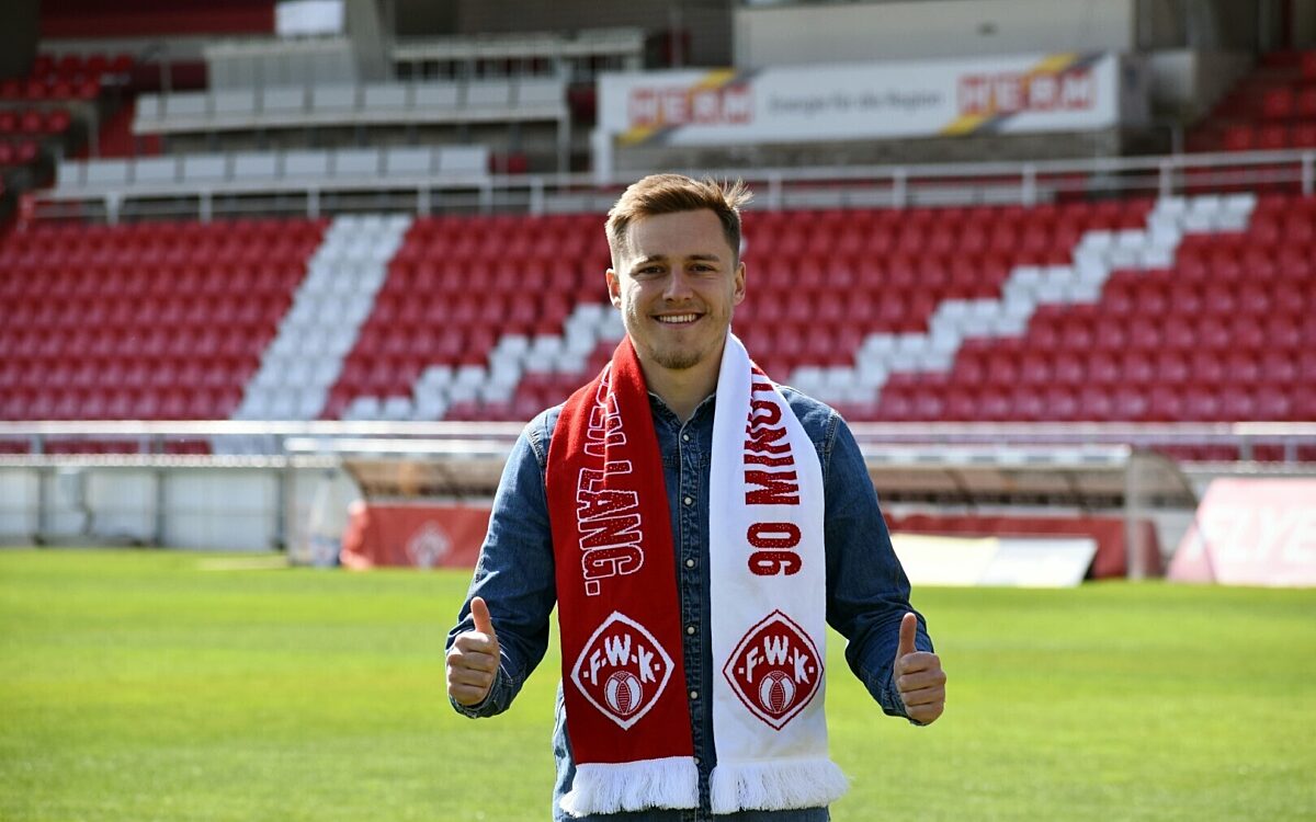 Der Kickers-Neuzugang Tobias Haas Saison 2022 / 23 Der Kickers-Neuzugang Tobias Haas Saison 2022 / 23