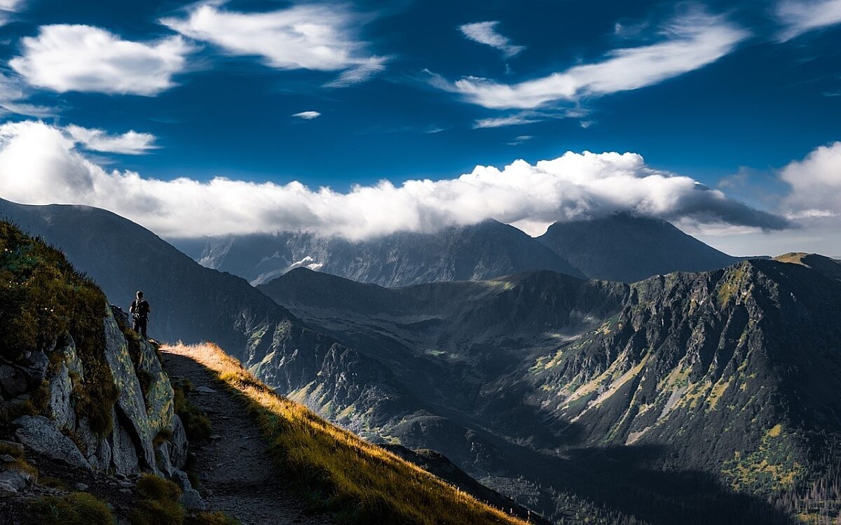 Symbolbild Berge Wanderung Symbolbild Berge Wanderung
